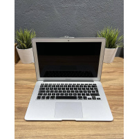 MacBook Air 13'' (2015)